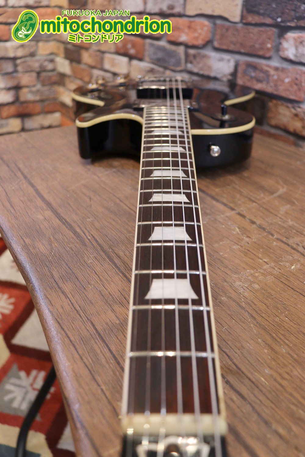 プレイヤーズコンディション、バーニーのレスポール・スタンダード、ブラック！