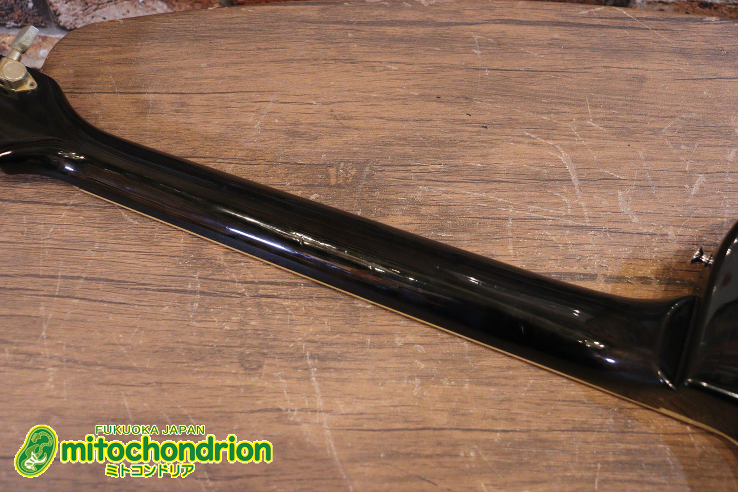 プレイヤーズコンディション、バーニーのレスポール・スタンダード、ブラック！