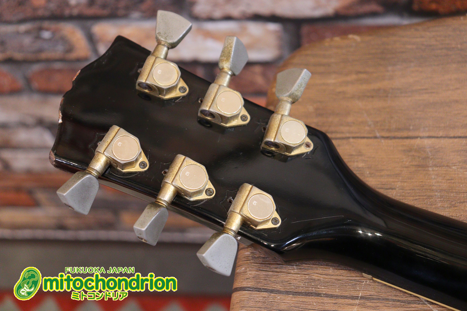 プレイヤーズコンディション、バーニーのレスポール・スタンダード、ブラック！