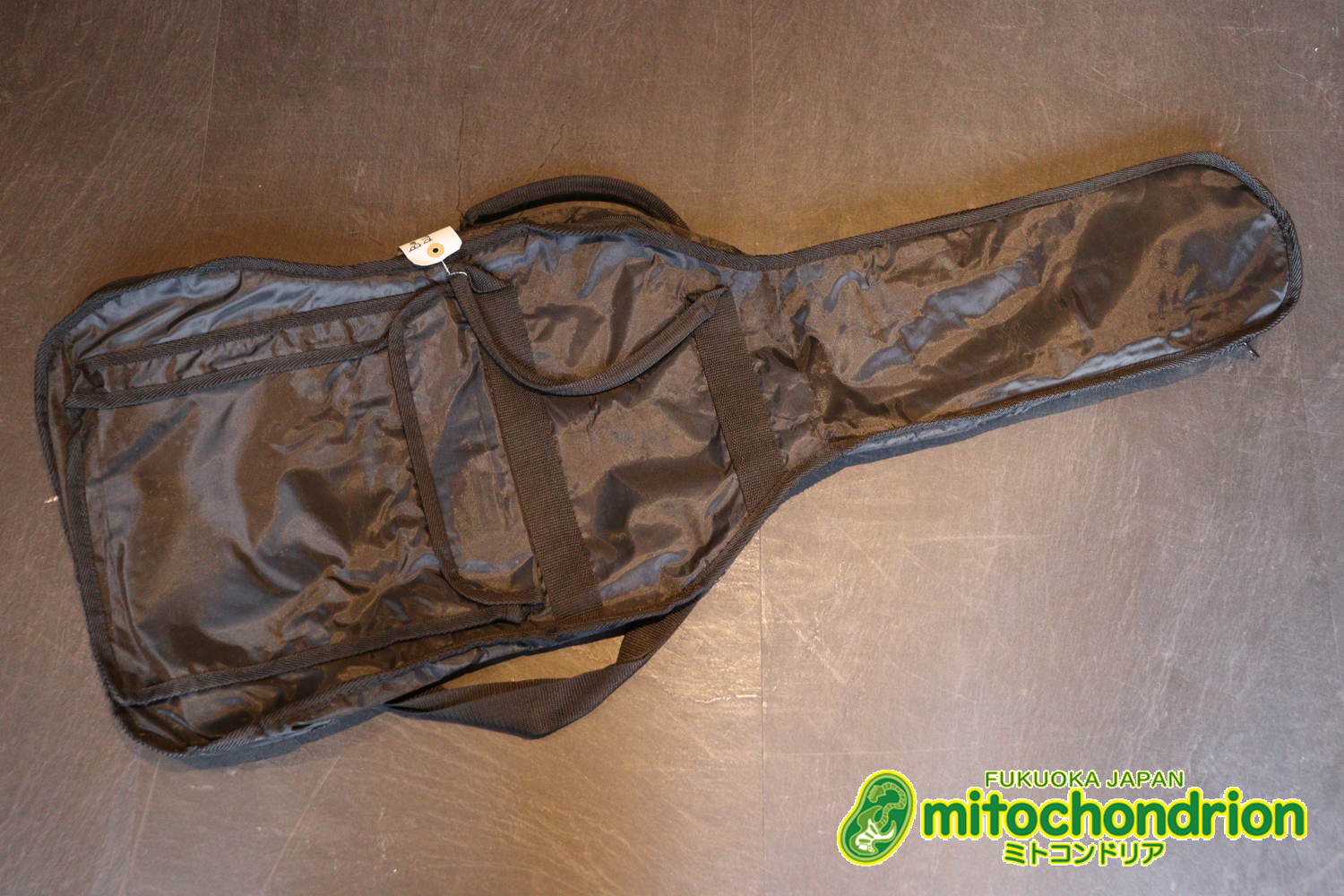 プレイヤーズコンディション、バーニーのレスポール・スタンダード、ブラック！