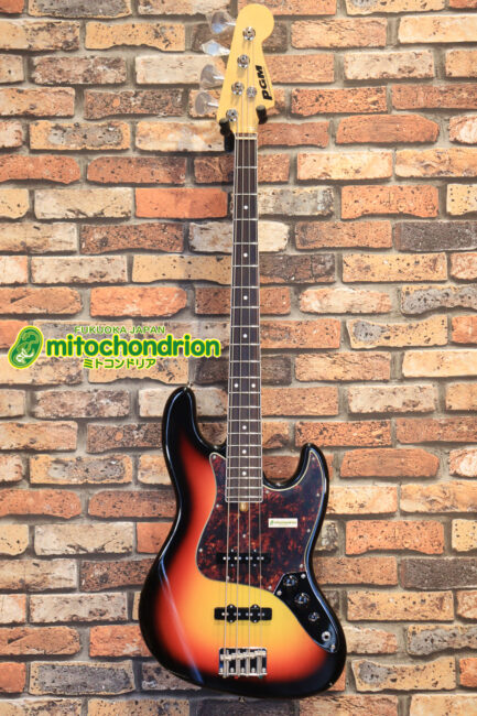 バインディング・ドットで21フレット仕様！