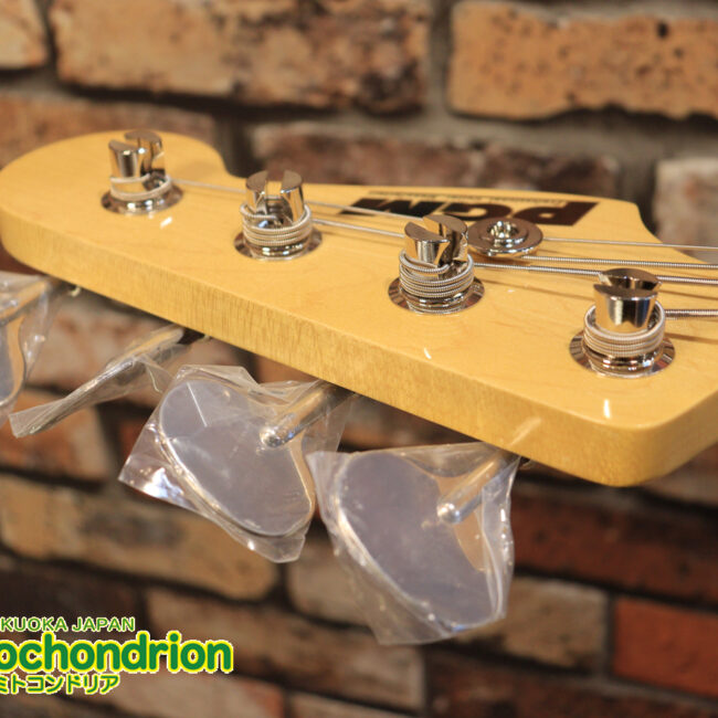 バインディング・ドットで21フレット仕様！