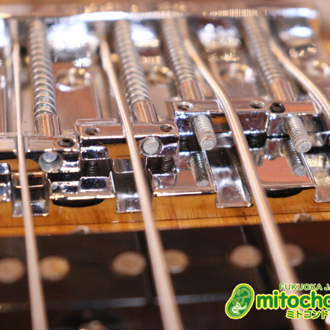 クオリティーがかなり高いミニジャズベースです！