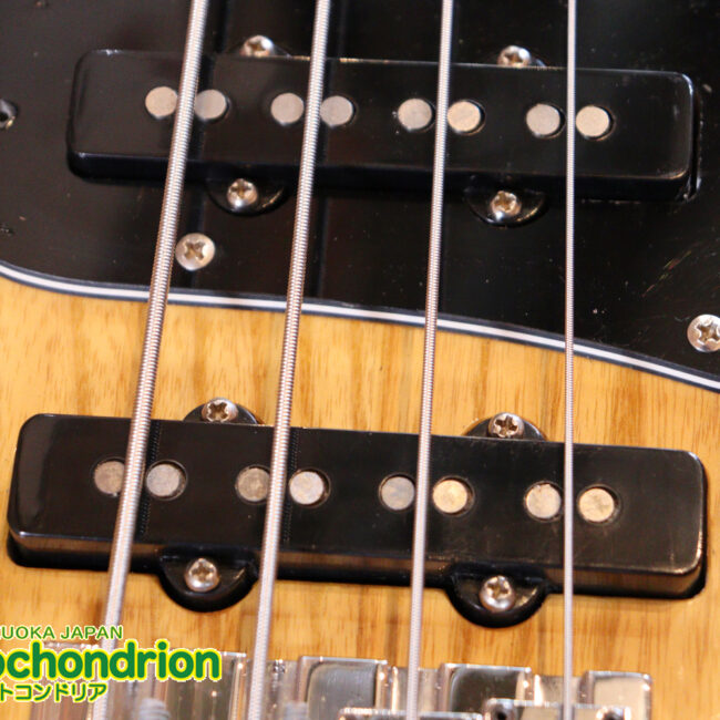 クオリティーがかなり高いミニジャズベースです！