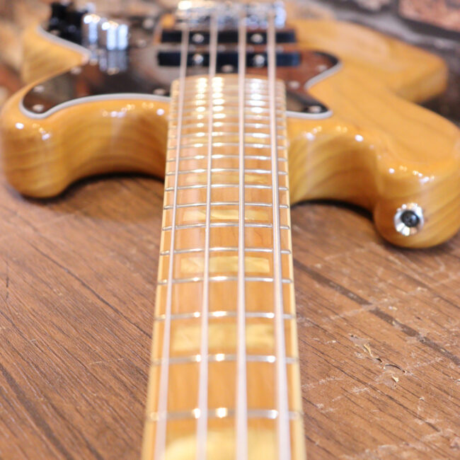 クオリティーがかなり高いミニジャズベースです！