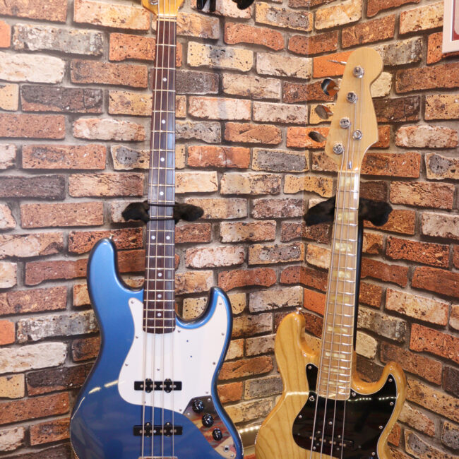 クオリティーがかなり高いミニジャズベースです！