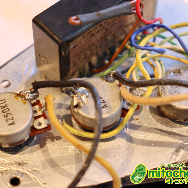 クオリティーがかなり高いミニジャズベースです！