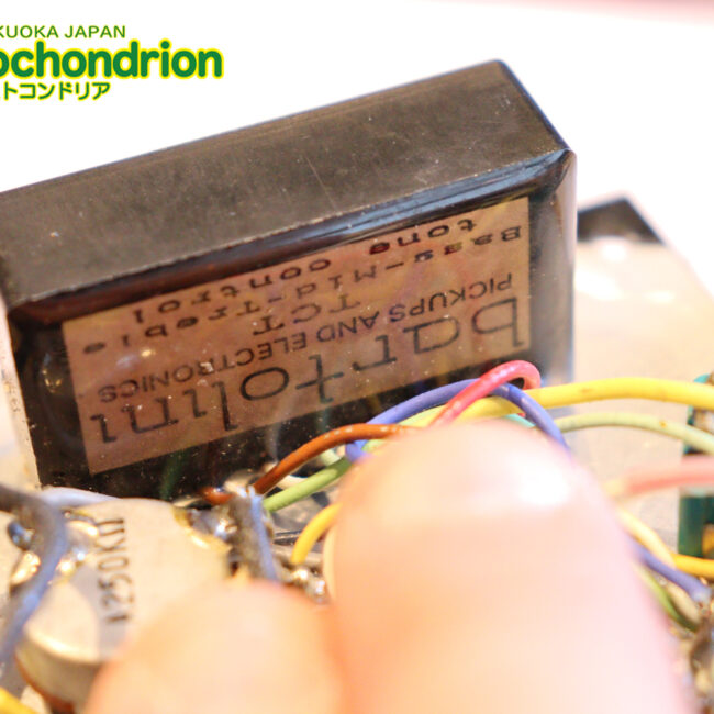 クオリティーがかなり高いミニジャズベースです！