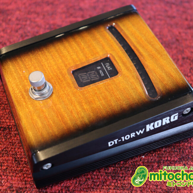 コルグ定番のチューナー！限定品のリアルウッドボディーです！