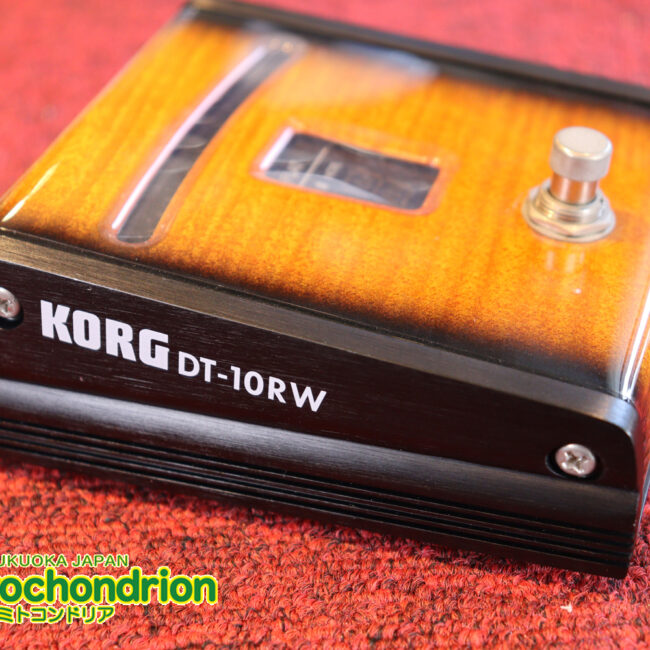 コルグ定番のチューナー！限定品のリアルウッドボディーです！