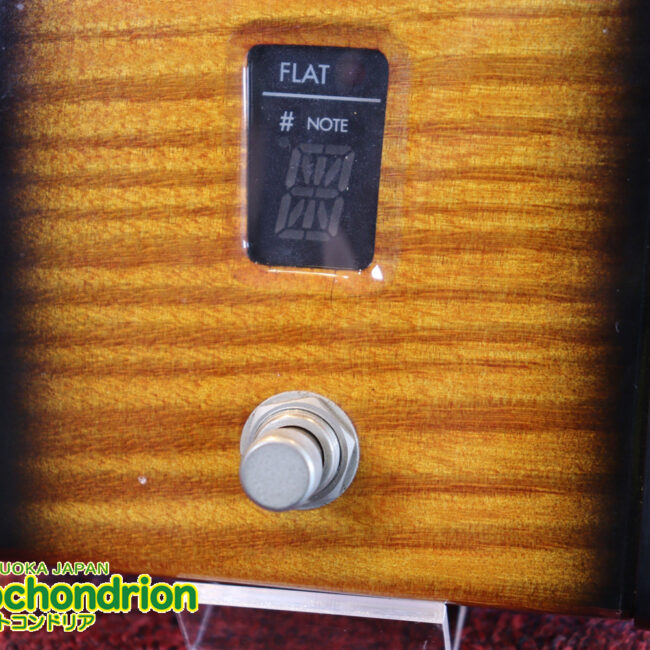 コルグ定番のチューナー！限定品のリアルウッドボディーです！