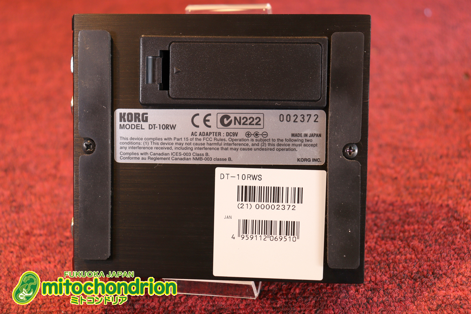 コルグ定番のチューナー！限定品のリアルウッドボディーです！