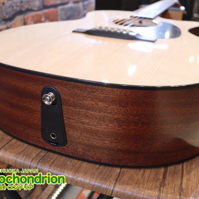 ドレッドノートとOOOの良い所を組み合わせたボディーのGPC！ハイフレットも弾きやすいです。