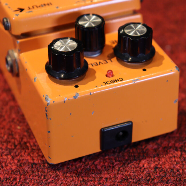 日本製のディストーション！やはり台湾製と比べるとサウンドがギターに馴染む気がします！