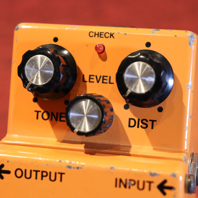 日本製のディストーション！やはり台湾製と比べるとサウンドがギターに馴染む気がします！