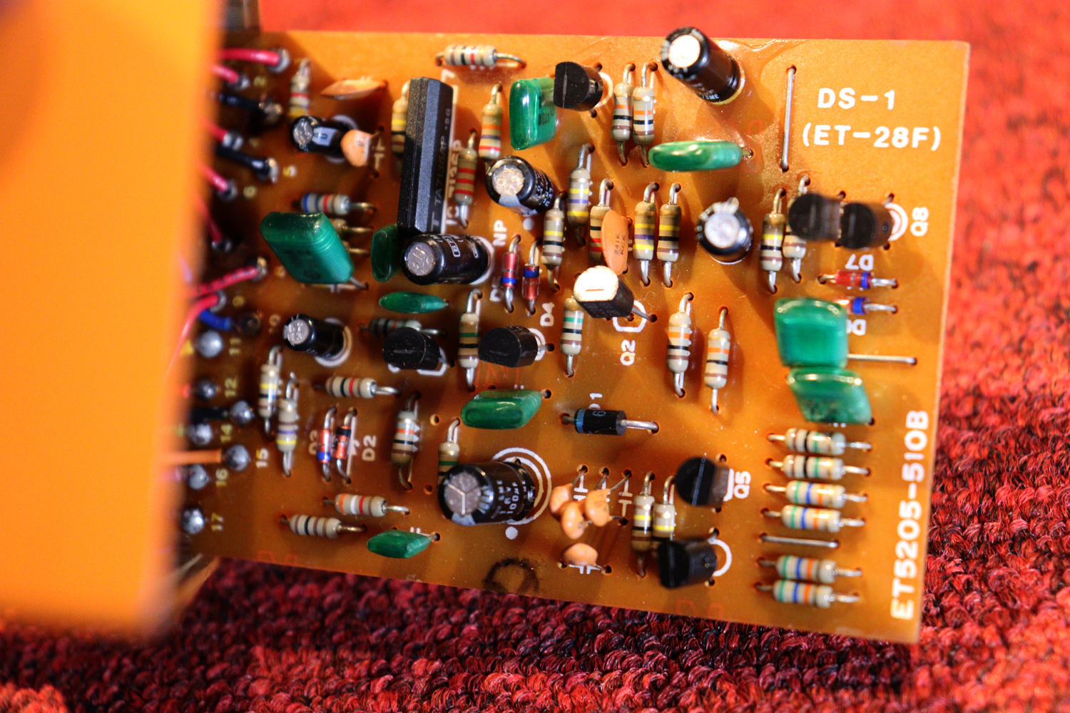 日本製のディストーション！やはり台湾製と比べるとサウンドがギターに馴染む気がします！