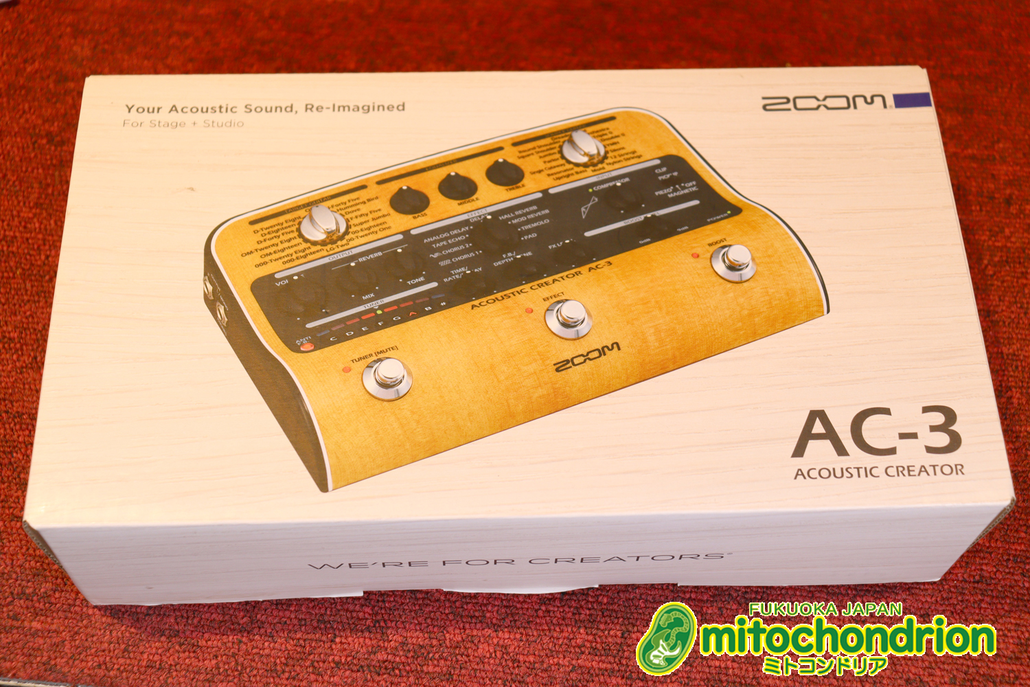 アコースティック用のプリアンプ、エフェクター、アコースティックモデリングを搭載！チューナー付！