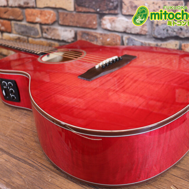 これから始めるプレイヤーにもお勧め！チューニングメーターも搭載！