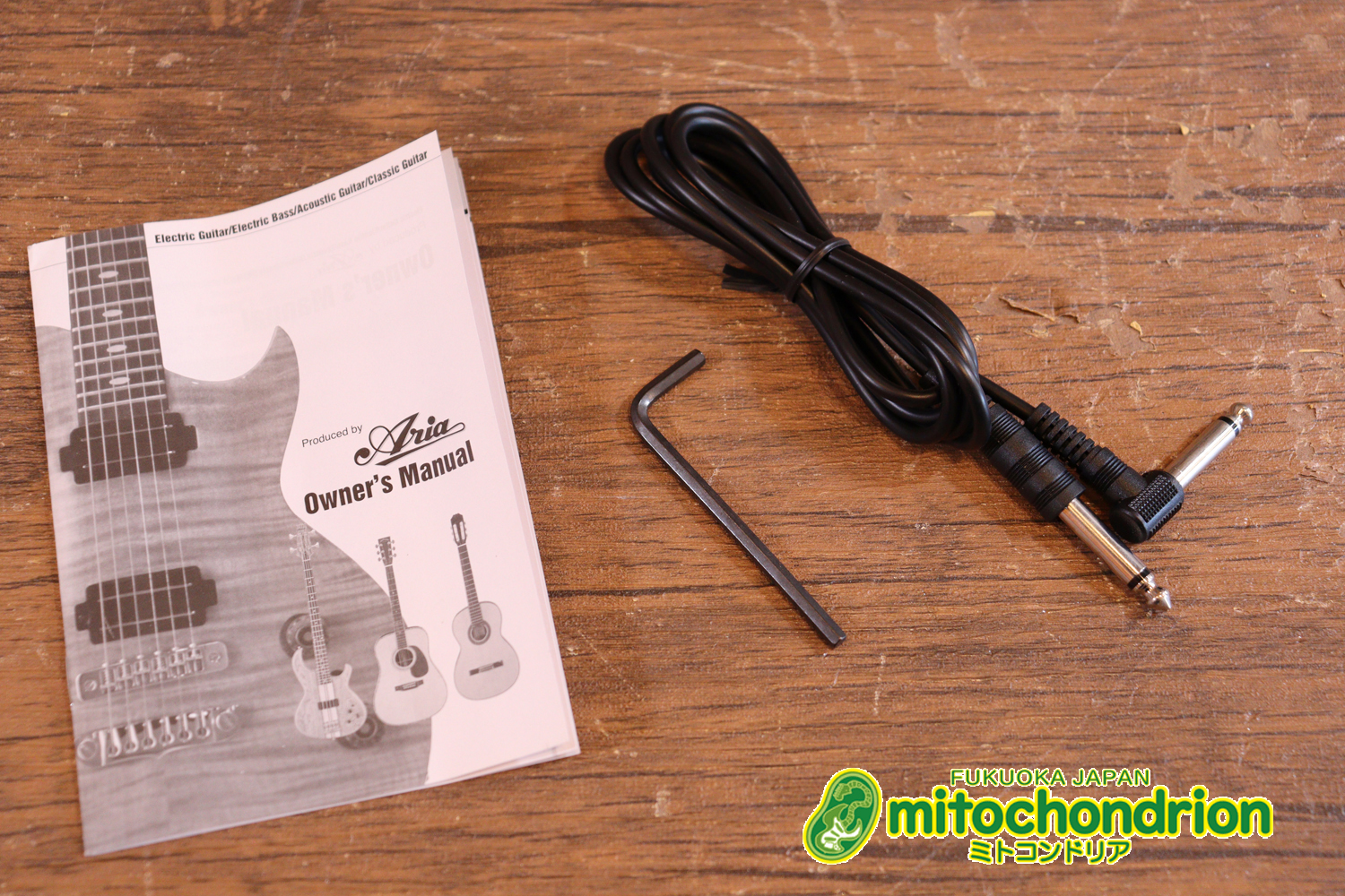 これから始めるプレイヤーにもお勧め！チューニングメーターも搭載！