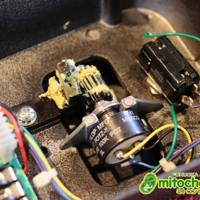 一番スタンダードなワウペダル！