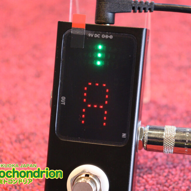 トゥルーバイパス仕様のペダル式チューニングメーター！