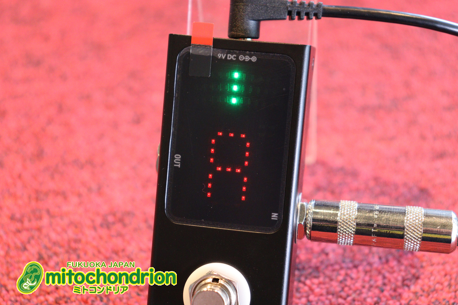 トゥルーバイパス仕様のペダル式チューニングメーター！