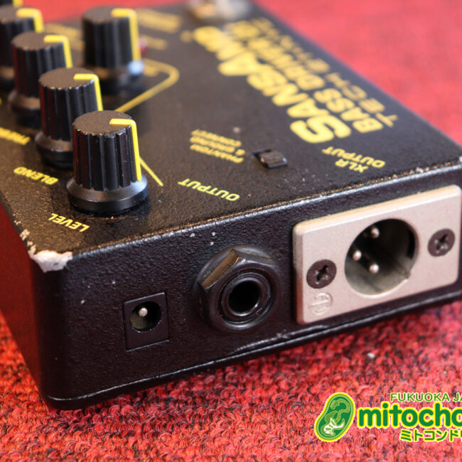 定番のSansAmp BASS DRIVER DI V1！