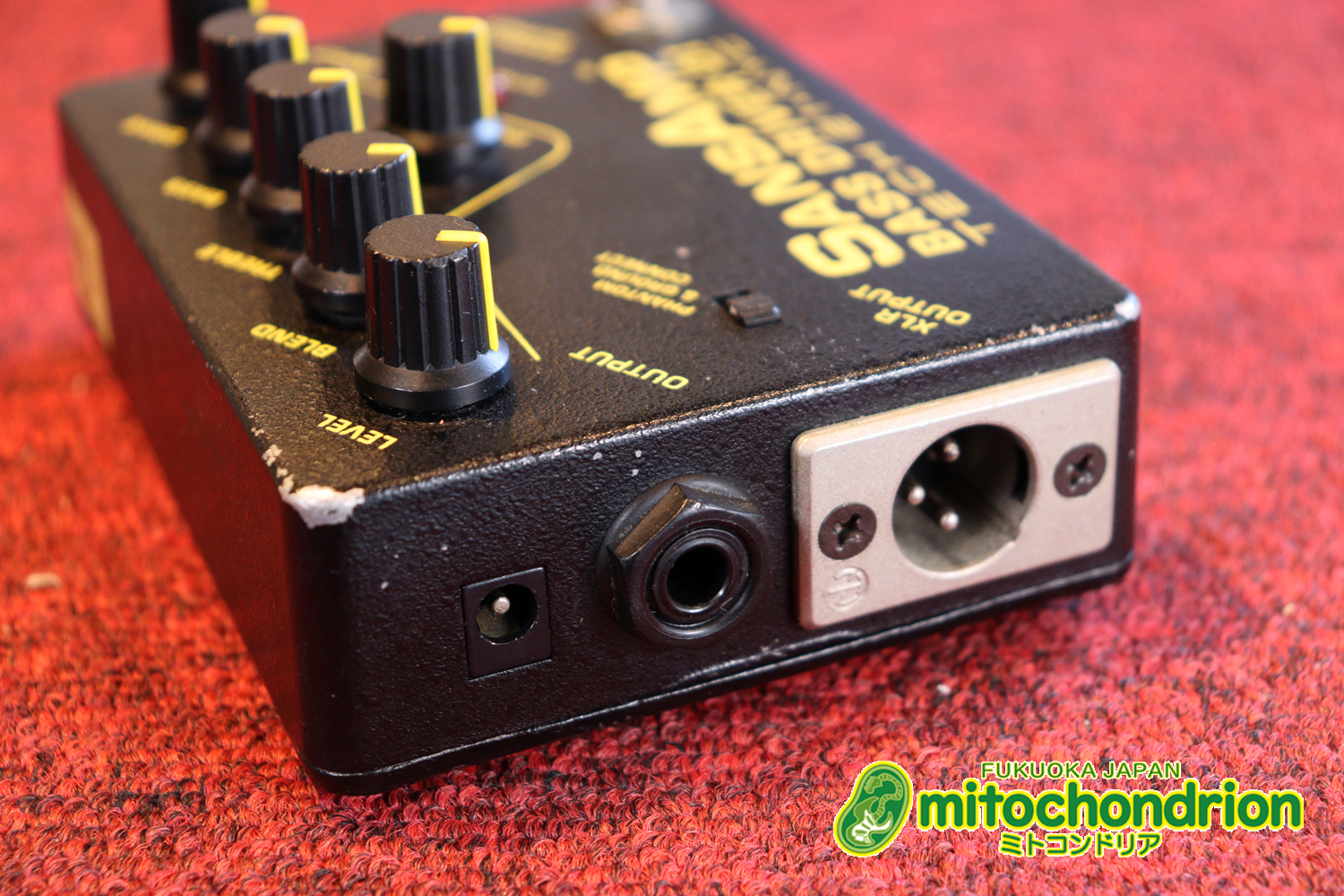 定番のSansAmp BASS DRIVER DI V1！