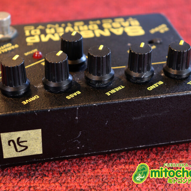 定番のSansAmp BASS DRIVER DI V1！