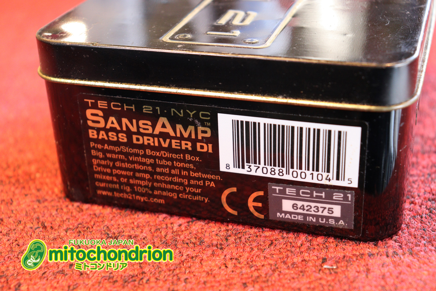 定番のSansAmp BASS DRIVER DI V1！