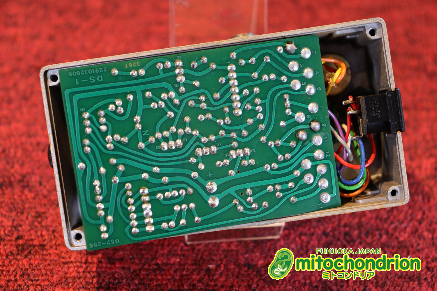 配線材をウェスタンエレクトリックに交換しLEDもブルーに！