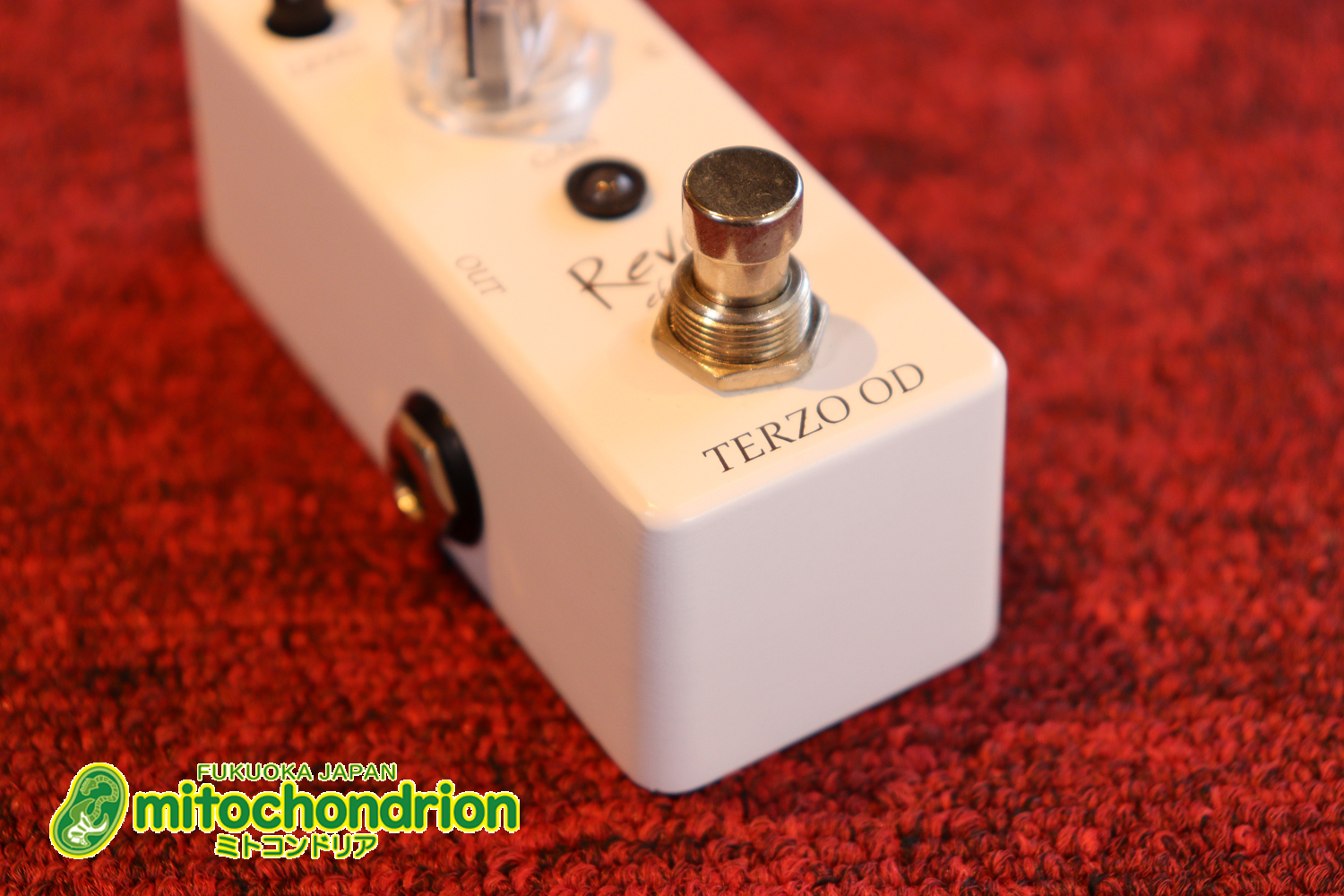 ミニスイッチで3つのモード切替が出来て、3台のオーバードライブを持っている気分！