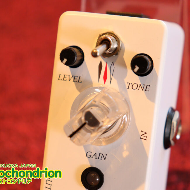 ミニスイッチで3つのモード切替が出来て、3台のオーバードライブを持っている気分！